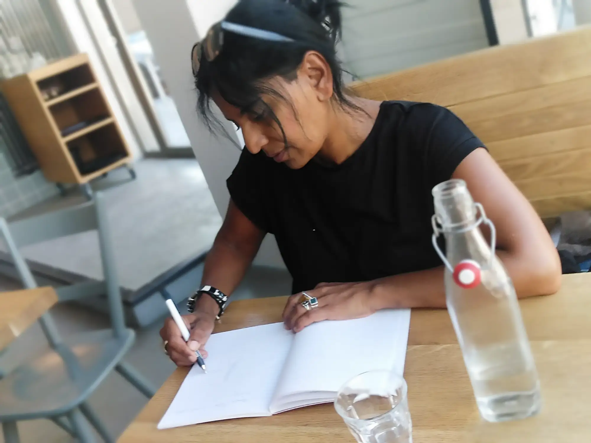 The daily routine in Ayurveda. Ayurvedic treatment in Berlin